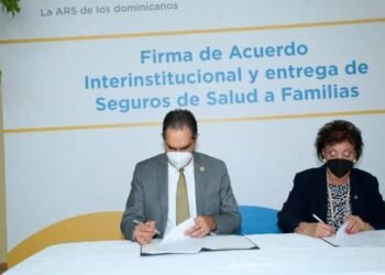 Senasa abre proceso para dotar de seguro a familias de niños en centros Inaipi