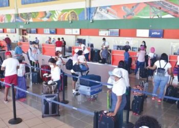Más de 600,000 pasajeros se movilizaron en aeropuertos del país en marzo