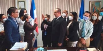 Toman juramento a fiscal titular interina de Santiago