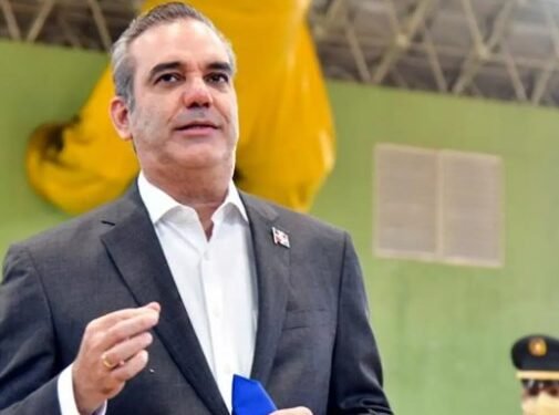 Abinader: Se contempla que toda la población hábil podrá vacunarse a partir del lunes