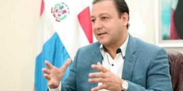 Abel Martínez acusa a Abinader de “ser muy débil” con el tema del río Masacre