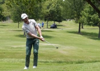 Burns lidera antes de la última ronda en Byron Nelson