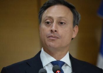 ExProcurador General dice teme por su vida tras «amenaza» de Rondón