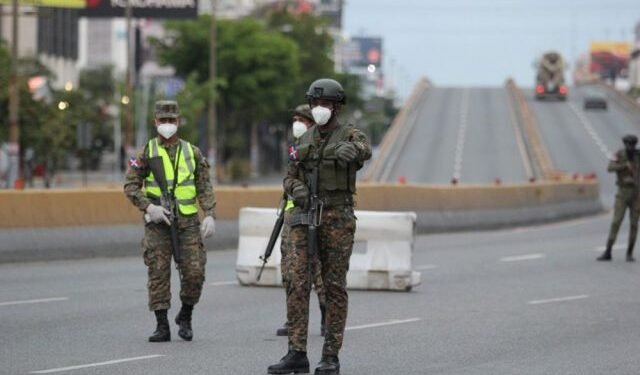 Presidente Luis Abinader extiende el toque de queda hasta el 16 de junio