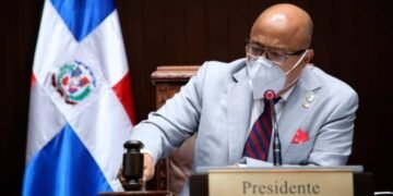 Legisladores que integran comisión bicameral que estudiará proyecto de ley extinción de dominio