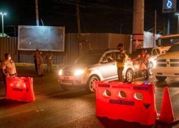 Gobierno mantiene el mismo horario del toque de queda