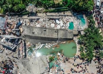 Aumentan a 227 los muertos a causa del terremoto en Haití