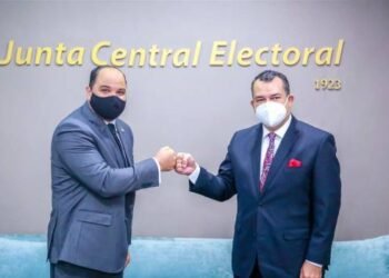 Defensor del Pueblo solicita a la JCE su base de datos para mejorar atención a la ciudadanía