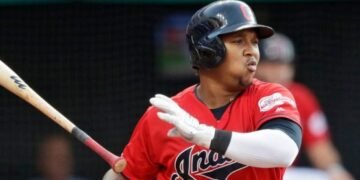 Dominicano José Ramírez llega a 150 cuadrangulares en las Grandes Ligas