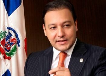 Abel Martínez abre gira proselitista en noreste de EEUU