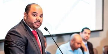 Defensor Pueblo intima a Educación y el Inabima