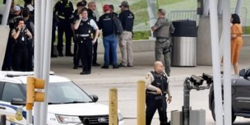 EEUU: Muere un policía en un tiroteo en las inmediaciones del Pentágono