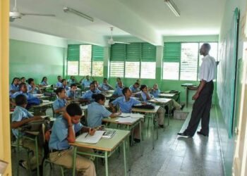 Evaluarán el desempeño docente el próximo año