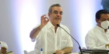 Presidente Abinader está al tanto de ola de atracos en bandas motorizadas