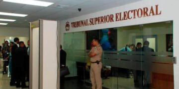 El Tribunal Superior Electoral inicia pago de compensaciones a exempleados