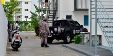 Hallan ahorcada a una odontóloga en Santiago