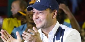 Abel felicita a Eduardo Hidalgo por “contundente” triunfo ADP