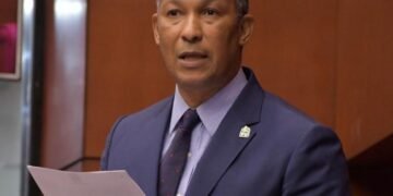 DIONIS CELEBRA GOBIERNO EJECUTE SU RESOLUCIÓN SOBRE VACUNAS