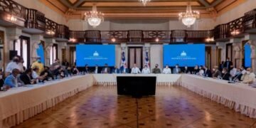 Partidos se unen al Gobierno en busca de acciones para hacer frente a crisis en Haití