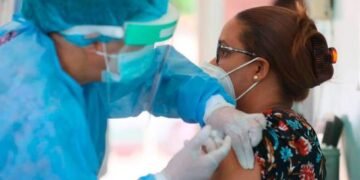 Octubre se despide con 22,800 contagios de COVID-19