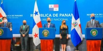 Migración, economía y Haití, temas por discutir en la cumbre por la democracia