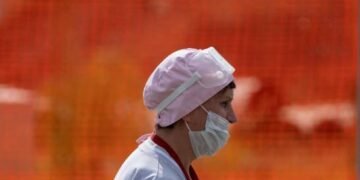OMS advierte de “invierno duro” para Europa por pandemia que ha dejado 1.5 millones de muertos