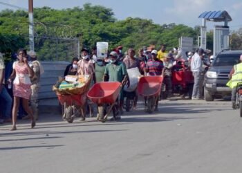 Frontera; tranquila y “celosamente vigilada” por los militares de RD