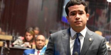 Omar Fernández dice Margarita Cedeño sabe quién fue que le tronchó el camino a la presidencia y no fue su padre
