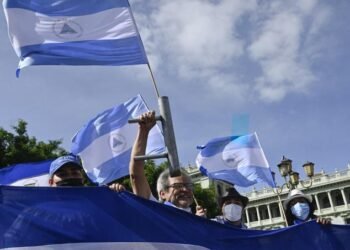 Presidente de Nicaragua arremete contra Estados Unidos y la Unión Europea