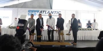 Abinader asiste a expansión de empresa Atlanti Corporation en Boca China