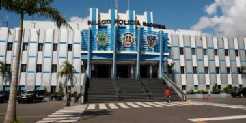 Director de la Policía Nacional introduce cambios en 16 direcciones