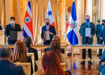 Los presidentes Abinader, Alvarado y Cortizo se reúnen por segunda vez
