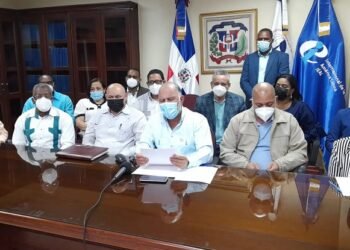ADP ratifica llamado a maestros no acudir a clases presenciales