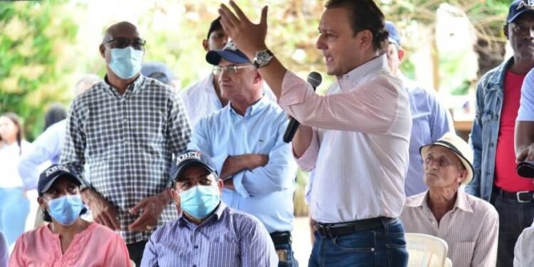 Abel Martínez dice el Gobierno ha engañado a Monte Plata