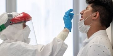 RD anota nuevo récord de 6,200 casos diarios covid-19 y 2 muertes