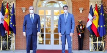 Presidente de España dice que seguirán invirtiendo en turismo dominicano