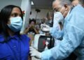 Prorrogan hasta el 21 de febrero exigencia de aplicarse tres dosis