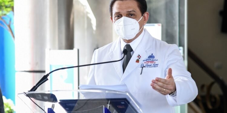 El Gobierno negocia la venta de pruebas antígenos en farmacias