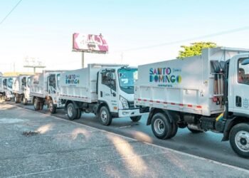 Alcaldía del DN despliega masivo operativo para limpiar la ciudad