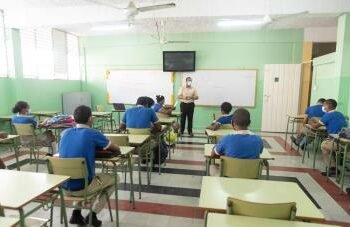 Pocos maestros y estudiantes se integran a las clases presenciales
