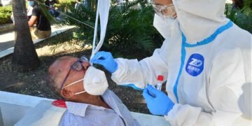 Salud Pública notifica 2 muertes y sólo 2,272 contagios de covid-19