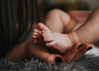El primer bebé de la maternidad de Los Mina: un varón de una madre de 14 años