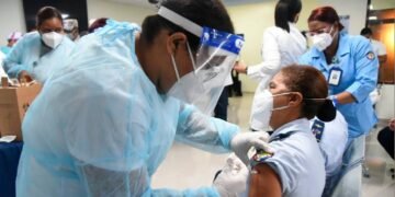 Autoridades dominicanas llaman a cumplir vacunación antiCovid-19