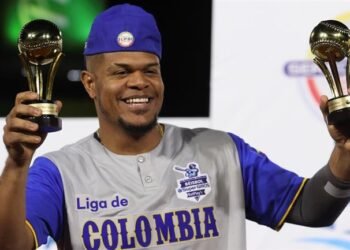 Reynaldo Rodríguez, escogido Jugador Más Valioso de la Serie del Caribe
