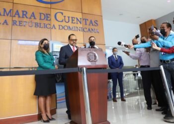 PE deposita instancia ante CCRD para auditoría a Punta Catalina
