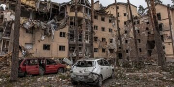 UCRANIA: Al menos dos muertos en ataque barrio residencial Kiev