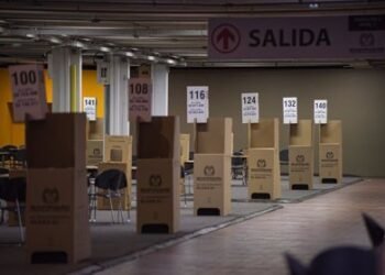 COLOMBIA: Duque pide «rechazar el populismo» en las elecciones