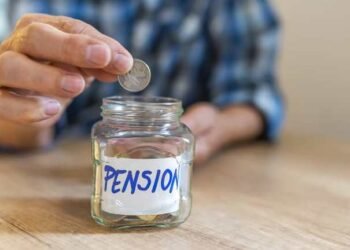 Dice cuentas de ahorros de pensiones reciben reducciones