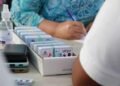 Hombre habría comprado por internet tarjetas para fraude a Supérate