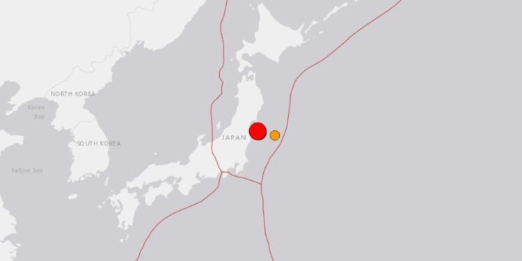 Terremoto de 7.3 sacude a Japón y provoca alerta de tsunami
